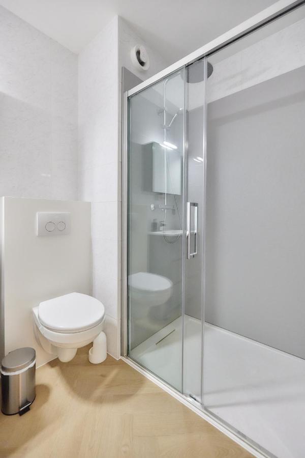 Studio By Juliz - Top Location At The Beach & In City Center! 奥斯滕德 外观 照片